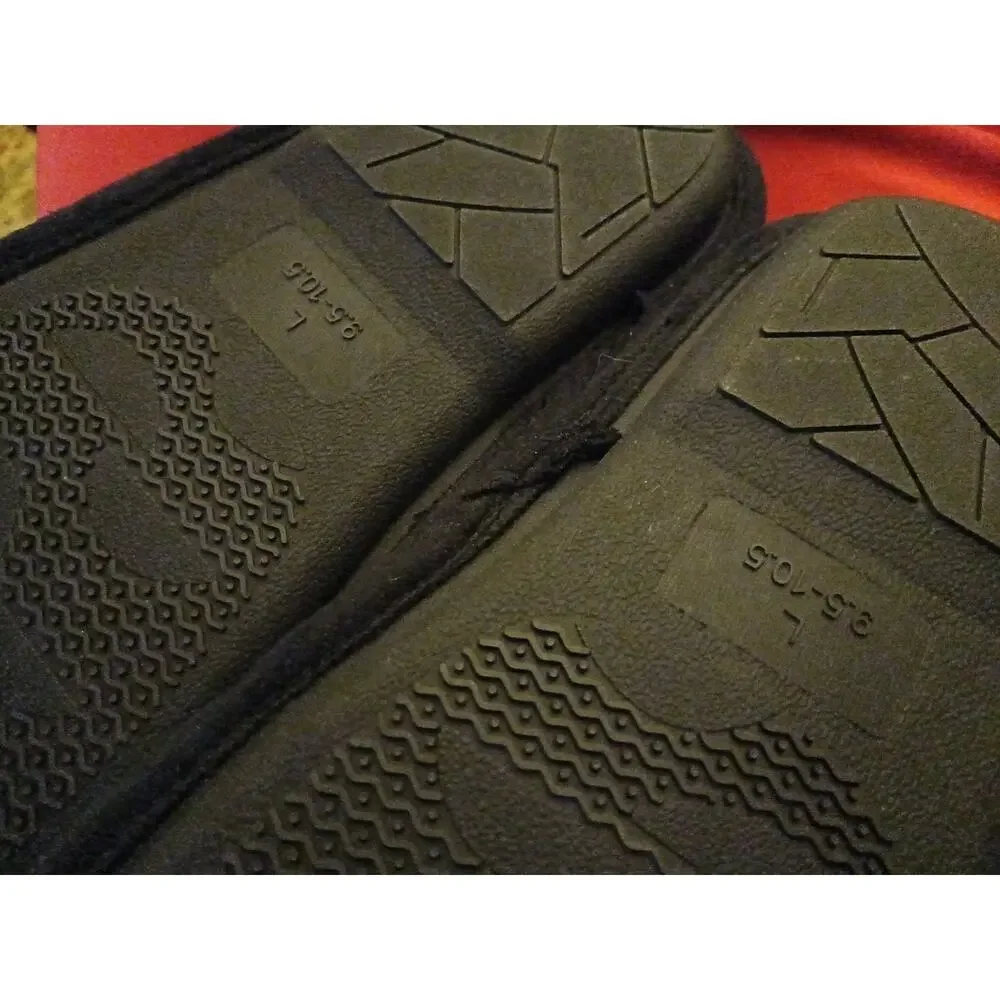 Wembley Slippers Size L Men’s 9.5 - 10.5 Outdoor/Indoor Memory Foam